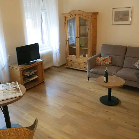 Heuser Apartmán *